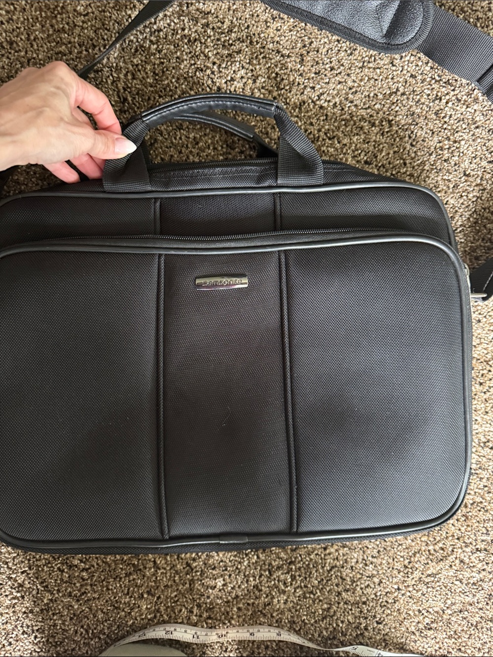 Samsonite Black Laptop Briefcase with Shoulder Strap